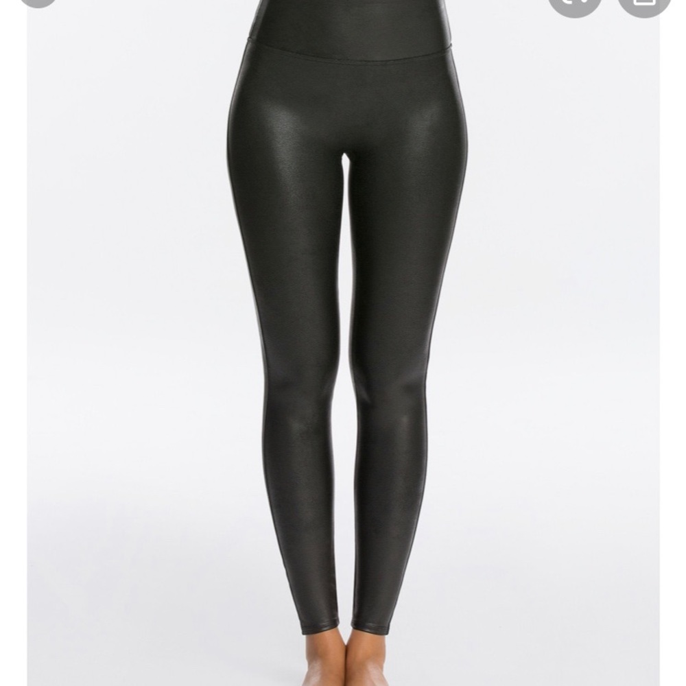 Spanx Faux Leather Leggings - size M